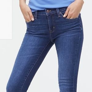 8" midrise skinny jean in perfect blue wash NWT